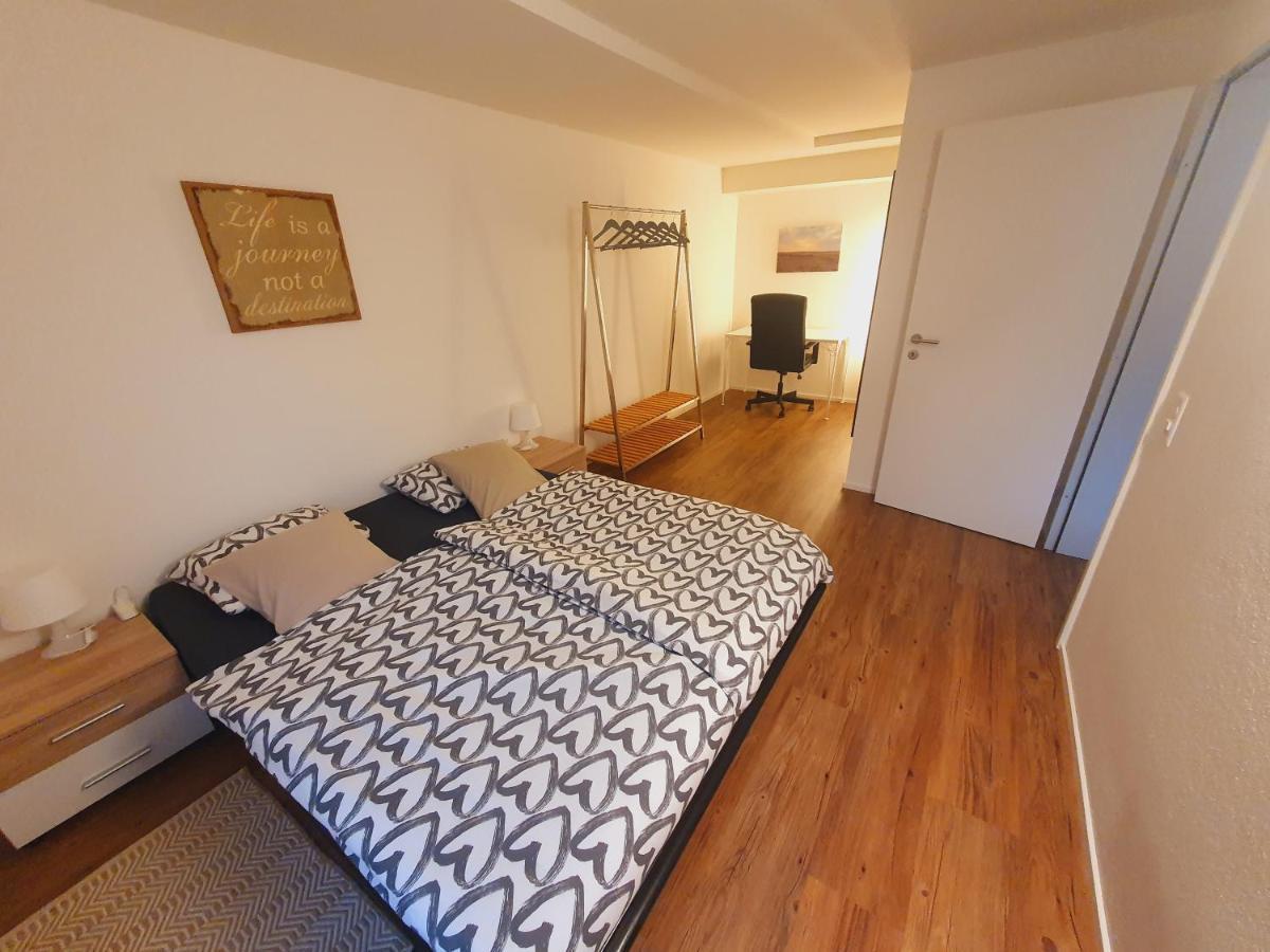 Neue Wohnung An Stadtrand Mit Parkplatz Ebikon Buitenkant foto